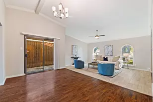 8605 Grumman Dr, Dallas, TX 75228 - Photo 9