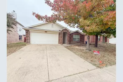 1737 White Feather Lane, Fort Worth, TX 76131 - Photo 3