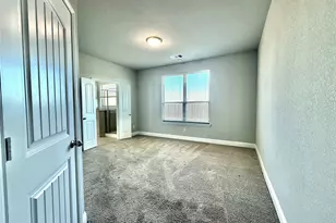 217 Pearl St, Cleburne, TX 76031 - Photo 9