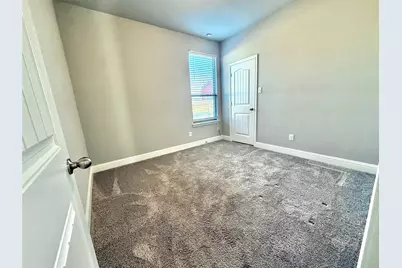 217 Pearl Street, Cleburne, TX 76031 - Photo 13