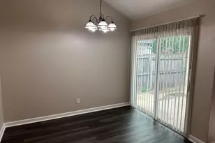 6080 Dooley Dr, The Colony, TX 75056 - Photo 5