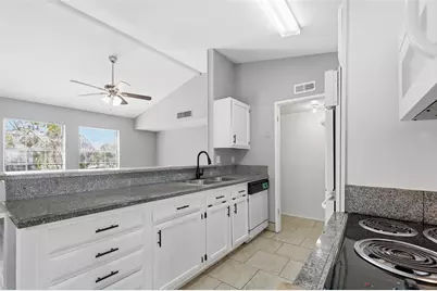 6078 Dooley Drive, The Colony, TX 75056 - Photo 9