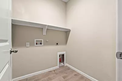 8025 Muddy Creek Drive, Fort Worth, TX 76131 - Photo 15