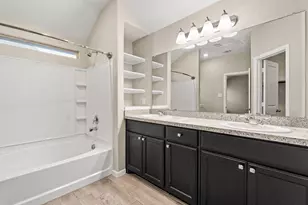 8025 Muddy Creek Dr, Fort Worth, TX 76131 - Photo 19