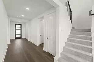 612 Corner Post Ln, Little Elm, TX 76227 - Photo 3