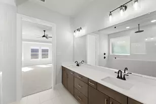 500 Blue Yucca Ln, Savannah, TX 76227 - Photo 17