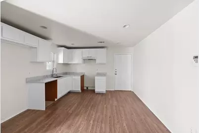 13741 Biggs Street, Dallas, TX 75253 - Photo 9