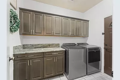 203 Stampede Street, Waxahachie, TX 75165 - Photo 9