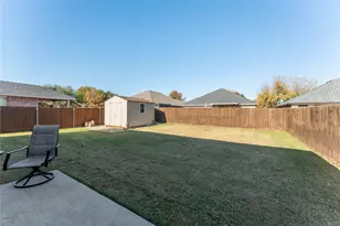 203 Stampede St, Waxahachie, TX 75165 - Photo 27