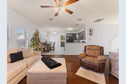 203 Stampede Street, Waxahachie, TX 75165 - Photo 5