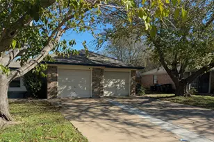 6709 Ridgecrest Ct, Fort Worth, TX 76133 - Photo 3