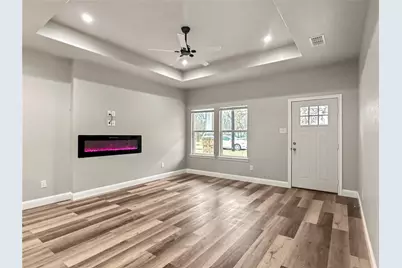 823 Edgar Street, Greenville, TX 75401 - Photo 9