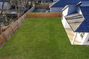 823 Edgar St, Greenville, TX 75401 - Photo 15