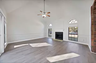 919 Walters Dr, Cedar Hill, TX 75104 - Photo 7