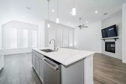 17311 Texas Pistache Drive, Dallas, TX 75252 - Photo 11