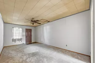 206 W Ridgewood Dr, Garland, TX 75041 - Photo 19