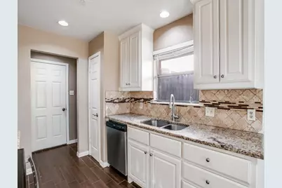 209 Ginger Lane, Euless, TX 76039 - Photo 13