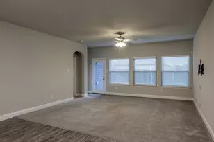 7813 Cottonwood Dr, Greenville, TX 75402 - Photo 11