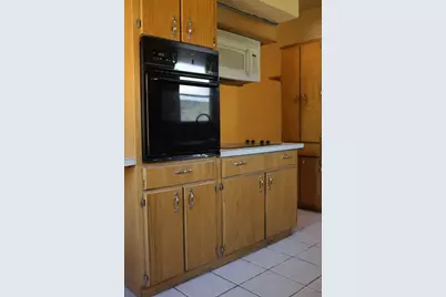 513 Holly Street, Angleton, TX 77515 - Photo 17