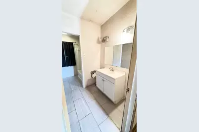 513 Holly Street, Angleton, TX 77515 - Photo 21