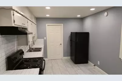 5505 Sun Valley Drive, Fort Worth, TX 76119 - Photo 7