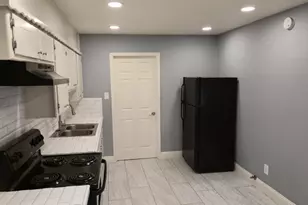 5505 Sun Valley Dr, Fort Worth, TX 76119 - Photo 7