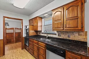 416 Newcastle Dr, DeSoto, TX 75115 - Photo 11