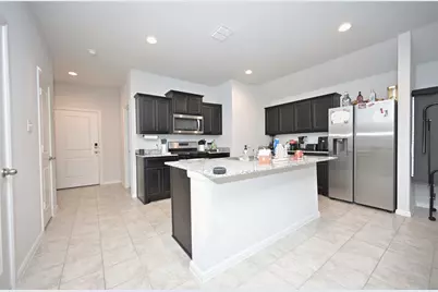 3713 Ridgeway Lane, Denton, TX 76226 - Photo 3