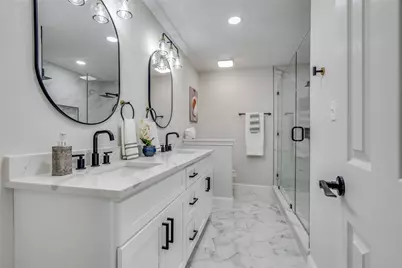 8443 Stults Road, Dallas, TX 75243 - Photo 21