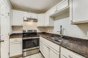 233 Creek Cove Dr, Dallas, TX 75217 - Photo 11