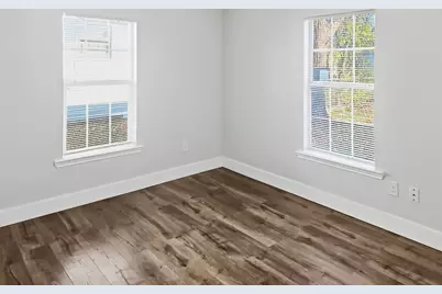 110 Ramsey Avenue, Cleburne, TX 76031 - Photo 23