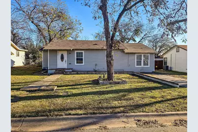 110 Ramsey Avenue, Cleburne, TX 76031 - Photo 3