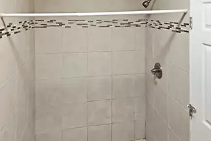 110 Ramsey Ave, Cleburne, TX 76031 - Photo 19