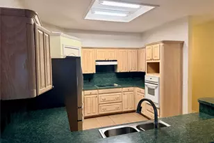 7632 Arbor Ridge Ct, Fort Worth, TX 76112 - Photo 5