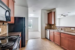 9137 Waterman Dr, Providence Village, TX 76227 - Photo 7