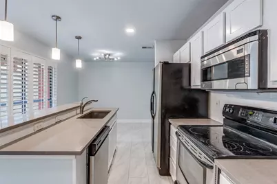 3935 Buena Vista Street #F, Dallas, TX 75204 - Photo 3