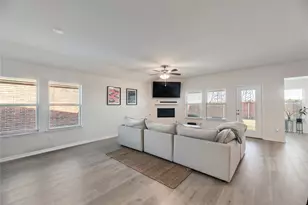 8356 George Brown Dr, Garland, TX 75043 - Photo 25