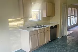 326 King Arthur Dr, Weatherford, TX 76086 - Photo 17