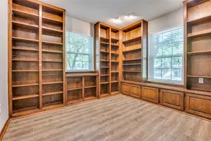 2711 Lincoln Dr, Arlington, TX 76006 - Photo 5