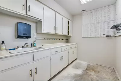 2711 Lincoln Drive, Arlington, TX 76006 - Photo 23