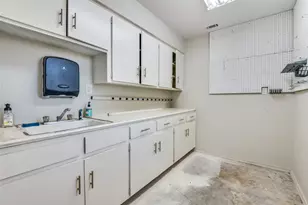 2711 Lincoln Dr, Arlington, TX 76006 - Photo 23