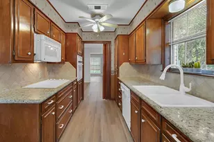 4613 Westchester Dr, Waco, TX 76710 - Photo 11