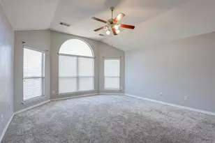 820 Flagstone Dr, Burleson, TX 76028 - Photo 17