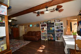 146 W Baggett Ave, Poolville, TX 76487 - Photo 7