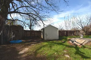 146 W Baggett Ave, Poolville, TX 76487 - Photo 17