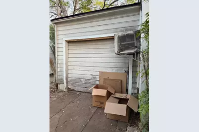 3230 S Llewellyn Avenue, Dallas, TX 75224 - Photo 3