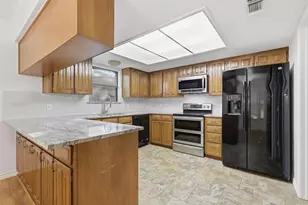 6205 Berlinetta Dr, Arlington, TX 76001 - Photo 5