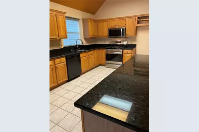 1924 Sunset Path, Lewisville, TX 75067 - Photo 9