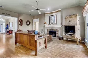 1924 Sunset Path, Lewisville, TX 75067 - Photo 5