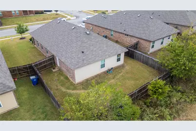 3308 Robin Road, Ennis, TX 75119 - Photo 19